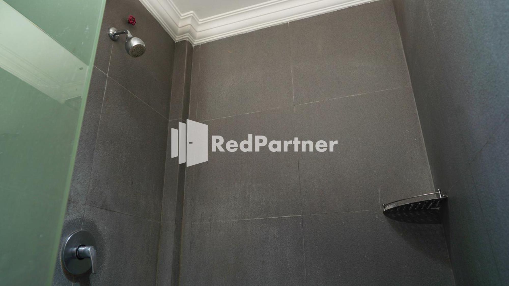 Wisma Sederhana RedPartner Medan Zimmer foto