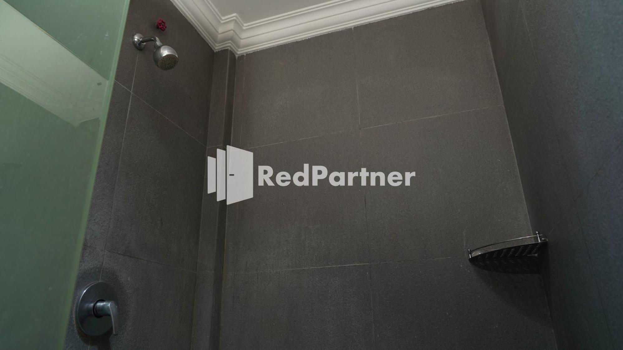 Wisma Sederhana RedPartner Medan Zimmer foto