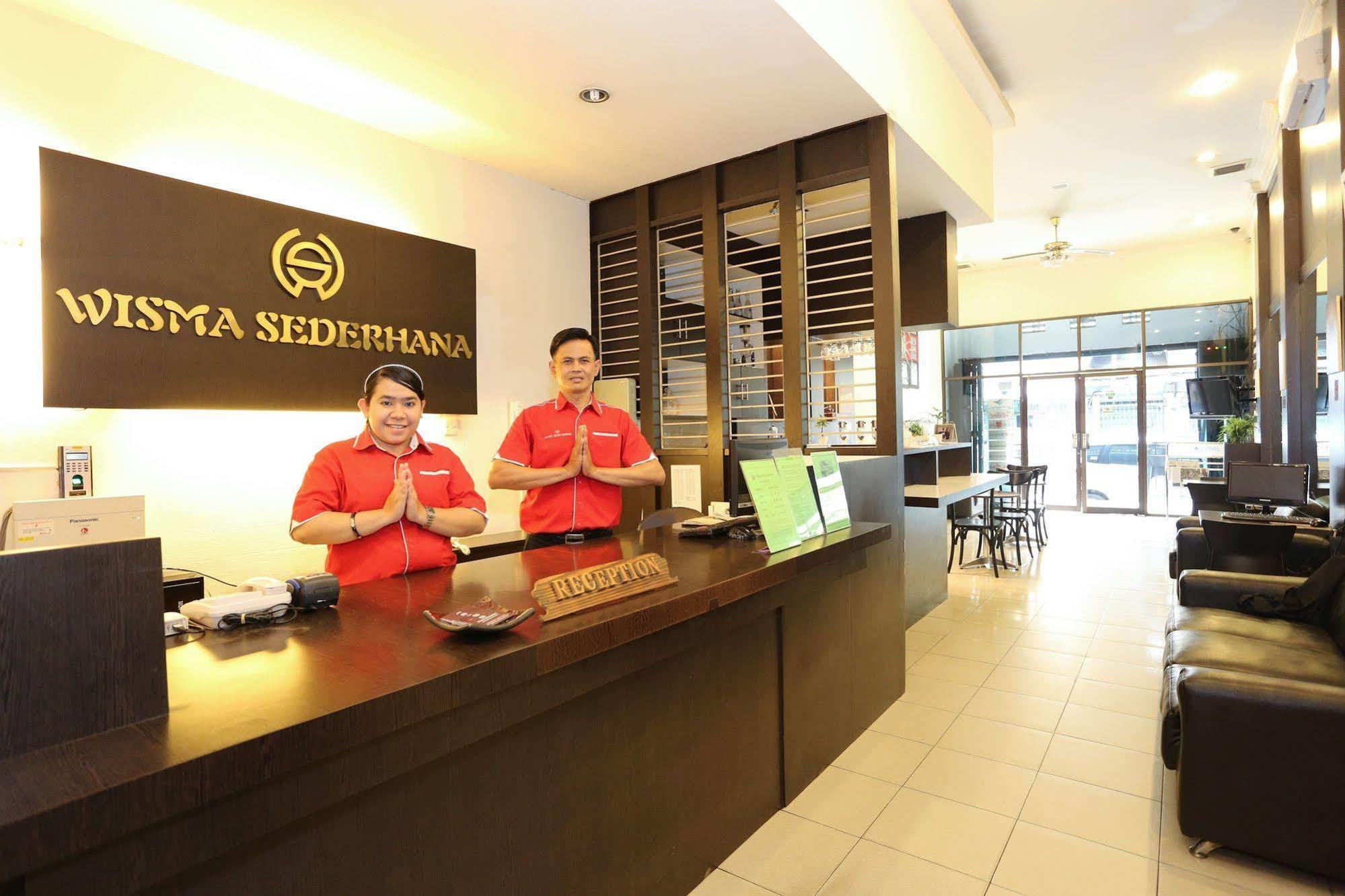 Wisma Sederhana RedPartner Medan Exterior foto